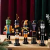 Conjunto Europeu de Quebra-Nozes de Natal Pequenos Enfeites Figura de Madeira de Uso Duplo Decoração Suspensa para Sala de Estar e Janela Decorações de Feriado