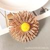 Broche de rafia tejida a mano de tres capas con diseño de girasol para mujer, estilo bohemio festivo, accesorios para pendientes al por mayor