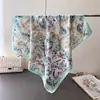 Lenço Floral Xadrez de Seda Estampado Lenço Quadrado Xale de Alta Qualidade Lenço Quadrado Pequeno Versátil para Pescoço Lenço Feminino