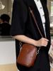 Bolsa Feminina de Couro Bovino Curtido Vegetal, Bolsa de Mão Feminina Versátil, Bolsa Saco Simples, Porta-Moedas para Celular, Couro Macio, Retrô e Prática