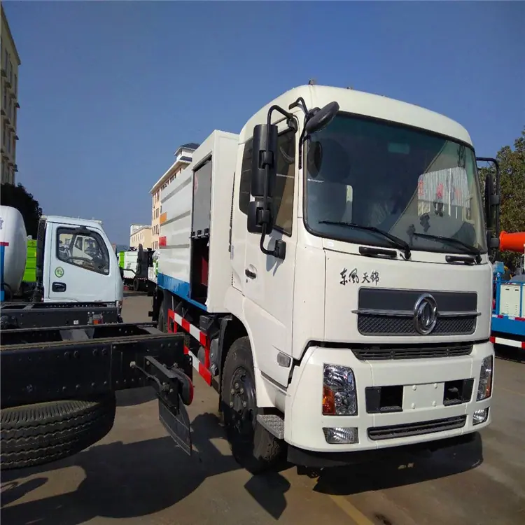 mmexport1512453479735