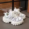 Zapatillas de malla única para niños estilo 'dad shoes' modelo nuevo primavera y otoño 2026 para niñas, transpirables, ligeras, con suela gruesa, versátiles, zapatos casuales