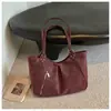 Bolso de ante de moda para debajo del brazo para mujer, nuevo estilo 2026, gran capacidad, bolso de hombro retro, acabado mate, bolso tote para el trabajo