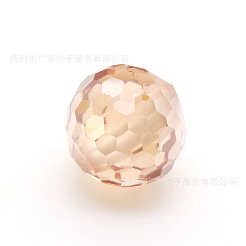 圆球足球板通孔
