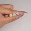 Venta al por mayor directamente del fabricante.: Pendientes de botón de plata 925 incrustados con moissanita en forma de pagoda de 1.5 quilates, Pendientes de joyería Hip-Hop de Amazon en stock