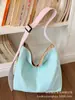 Bolsa de Gran Capacidad para Mujer 2026 Nuevo Estilo Verano Bolso de Hombro para Estudiante Universitaria Bolso Cruzado Texturizado para Mujer Bolso Tote para el Trabajo