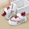 Sapatos Femininos 2026 Nova Moda Verão Tênis Cartoon Infantil Crianças Maiores Tênis Brancos Casuais de Princesa