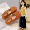 Sapatos de Couro para Meninas, Mocassins Pequenos Estilo Chanel, Novos Sapatos Mary Jane Princesa Infantis Primavera e Outono 2026, Sapatos de Solado Macio para Bebês