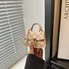 Primavera 2026 Nuevo Mini Moda Cadena Estampado de Letras Simple Versátil Bolso de Hombro Cruzado Bolso Cuadrado Pequeño