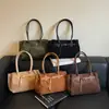 Bolso de gamuza para mujer, gran capacidad, alta gama, versátil, bolso de hombro, bolso de axila, moderno, retro, de nicho, bolso tote para el trabajo