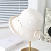 Chapéu Balde Plissado de Nicho Estilo Coreano para Mulheres, Chapéu de Verão para Proteção Solar, Chapéu Balde Pequeno Liso de Alta Qualidade para Afinar o Rosto