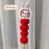 Pequeño Ramo de Flores Rojas para el Día de San Valentín, un Regalo Creativo Tejido a Mano de Lana, Producto Terminado, Pieza Única para Ti