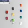 Juguetes Infantiles Cuidadosamente Seleccionados, Almacenamiento en Pared con Tablero Perforado, Estanterías Metálicas de Almacenamiento, Tablero de Actividades, Ganchos Magnéticos para Educación Temprana Montessori