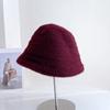 Chapéu de Pelúcia Tricotado Reversível para Mulheres, Chapéu Bucket Versátil de Cor Sólida para o Inverno, Chapéu Cloche Quente e Estiloso