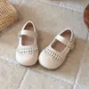 2026 Zapatos de Princesa Tejidos para Niñas Primavera/Verano Diseño Hueco Suela Suave Zapatos Individuales Versátiles Malla Transpirable Zapatos Pequeños de Cuero