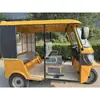 Tuk Tuk Africano, Vehículo de Pasajeros de Tres Ruedas con Techo Cubierto, Asientos de Dos y Tres Filas
