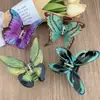 YHJ Accesorios para el Cabello Nuevo Sentido de Alta Gama Pinza de Agarre Mariposa Simulada Pinza de Disco Impresión en Cabello Horquilla Clip de Tiburón Trasero del Cabello Agarre para el Cabello