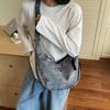 2025 Nueva Bolsa Dumpling de Gran Capacidad para Viajeros, Color Puro, Estilo Coreano, Moda Casual, Versátil, de Un Hombro, Cruzada para Mujer