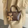 2026 Bolsa Transversal de Couro com Cera Bonita Agora Bolsa de Mão Bolsa de Ombro de Couro Macio Quadrada Pequena Moderna Versátil Rad Nova Bolsa Mulheres