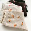 Calcetines para Mujer con Pequeños Estampados Florales, Calcetines de Media Pantorrilla, Calcetines de Algodón Dongdaemun Vívidos Absorbentes de Sudor, Versátiles para el Campus y el Uso Casual