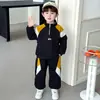 2191 Conjunto Estiloso e Bonito para Meninos Outono 2026 Novo Traje Infantil Início da Primavera Estilo Coreano Moletom Estilo Primavera e Outono