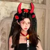 Acessório de Cabeça Dark de Halloween Chifres de Diabo Vermelhos Faixa de Cabeça de Renda com Rosas Fantasia de Bruxa Faixa de Cabeça Brilhante Bruxa Brilhante