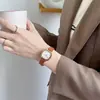 Reloj de Moda Retro Estilo Nuevo para Mujer Estudiantes Estilo Coreano Resistente al Agua Vida Cotidiana Correa de Cuero Reloj de Cuarzo de Gama Alta