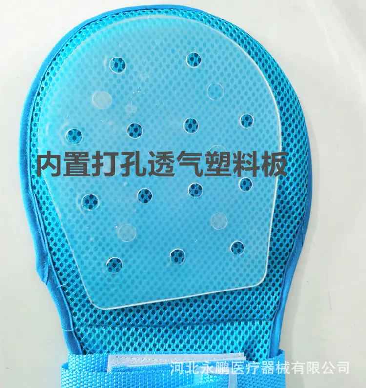 989D167BAC4DE0E968A40179D15689