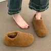 Pantuflas de media caña mullidas con suela gruesa para mujer, para usar en exteriores, nuevo estilo 2026, otoño e invierno, sin cordones, botas de nieve con forro polar adicional, pantuflas de algodón de punta cerrada