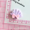 Accesorios de resina de pegamento crema DIY accesorios para el cabello de niños horquilla material hecho a mano lazo perla concha