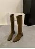Elegantes botas largas de gamuza ajustadas con punta y tacón grueso para mujer, nuevas botas de montar de verano hasta la pantorrilla 2026