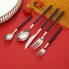 Conjunto de Talheres de Aço Inoxidável Estilo Ocidental Faca Garfo Colher Cabo com Clipe Fosco Amazon Transfronteiriço Garfo Colher Japonês-Coreano