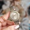 Relógio Pequeno Verde Feminino Pulseira de Aço Tendência de Moda Relógio Pequeno Redondo Feminino Casual Exquisito Versátil Estudante À Prova D'água Quartzo
