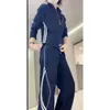 Conjunto Casual 2025 Nova Moda Outono Gola Alta Estilo Zíper Top Rejuvenescedor Aparência Emagrecedora Calça Wide-Leg Conjunto de Duas Peças