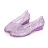 Sandálias Antiderrapantes Novas de Verão Femininas de Cristal Gelatina Plástico Furo Plano Ninho de Pássaro Oco à Prova de Odor Impermeáveis Sapatos de Praia