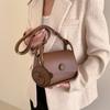 Bolso Pequeño de Moda 2023 Nueva Textura de Moda Lindo Bolso de Hombro de Alta Gama Combinable Bandolera Color Sólido Bolso Cuadrado Pequeño