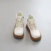 Botas estilo Martin britânicas para crianças 2026 outono e inverno nova moda versátil sapatos casuais para meninas estilosas botinhas de couro