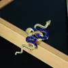 Broche de Serpiente Dorado con Diamantes Triturados Vintage Broche de Solapa de Lujo de Alta Gama para Mujer Broche Cintura