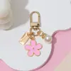 Chaveiro de Flor de Metal Estilo Ins Pérola Quadrado Pequeno Marca Pendente Acessórios para Caixa de Airpods Fone de Ouvido Bolsa Pingente