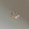 Anel de Pérola Fritillary Dourado design feminino nicho alto grau luz luxo requintado moda Internet celebridade anel dedo indicador empilhado desgaste