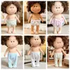 Solo AccesoriosMuñeca Española de Papa Mia de 24 CM con Pantalones Cortos con Adorno de EncajeBody Anti-Manchas Muñeca MIA