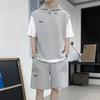 Traje de verano para hombre marca de moda con guapo estilo coreano camisa de manga corta de dos piezas falsas conjunto casual gris