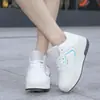 Sapatos Heelo para Crianças para Meninos e Meninas Sapatos de Patinação de Duas Rodas para Adultos com Rodas de Renda Sapatos para Estudantes Sapatos Casuais de Cano Baixo Universal No