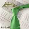 Venda Direta do Fabricante Ponto de Venda Gravata Lisa de Poliéster 8cm Gravata Social com Várias Cores Gravata no Atacado