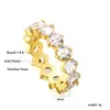 Anillo de Acero Inoxidable con Incrustaciones de Circonita de Color, Lujo Ligero de Alta Gama Transfronterizo, Diseño de Nicho de Moda, Anillo de 18K para Mujer, Venta al por Mayor