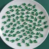 Accesorios de Resina Adornados Rojo y Verde Navideño Pegamento de Crema Casero Material para Pasador de Pelo Agujero Zapatos Imán de Refrigerador