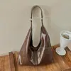 2026 Bolso Tote Retro Francés Nuevo Gran Capacidad Estilo Urbano Simple Bolso de Hombro Cruzado de Nicho de Gama Alta