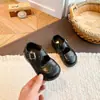 Zapatos de Princesa para Niñas 2026 Primavera y Otoño Nuevos Estilo Universitario Zapatos de Cuero Bajos Estilo Británico Brogue Zapatos de Bebé con Suelas Blandas