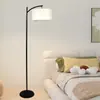 Lámpara de Pie para Sala de Estar Lámpara Creativa Simple de Tela Lámpara de Mesita de Noche para Dormitorio Lámpara de Pie Estilo Europeo Lámpara Decorativa para Estudio Protección Ocular
