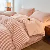 Conjunto de Quatro Peças em Fio Tingido de Algodão 100%, Algodão Lavado, Algodão Puro, Sem Estampa, Produtos de Qualidade Fornecidos pela Fábrica, Capa de Edredom, Roupa de Cama Estilo Japonês, Lençol com Elástico Atacado